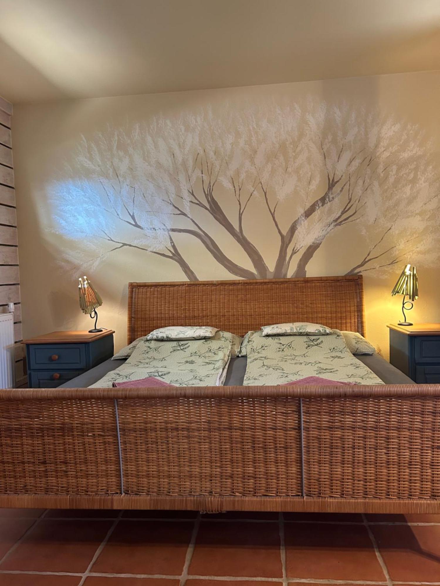 Lazy Days Hotel Debrecen Luaran gambar